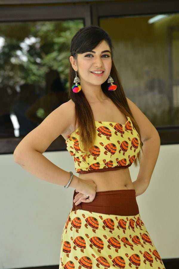 Harshika Panwar New Wallpapers