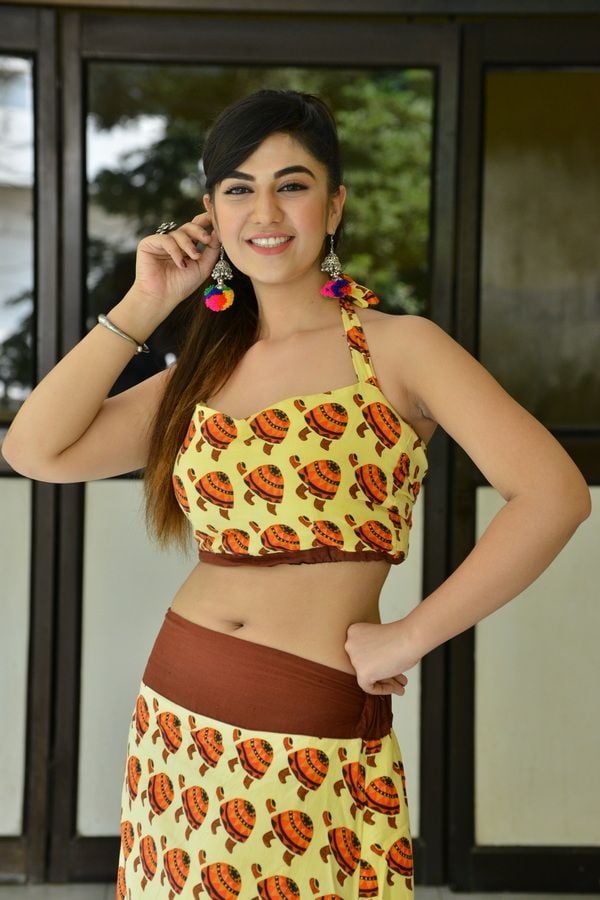 Harshika Panwar New Wallpapers