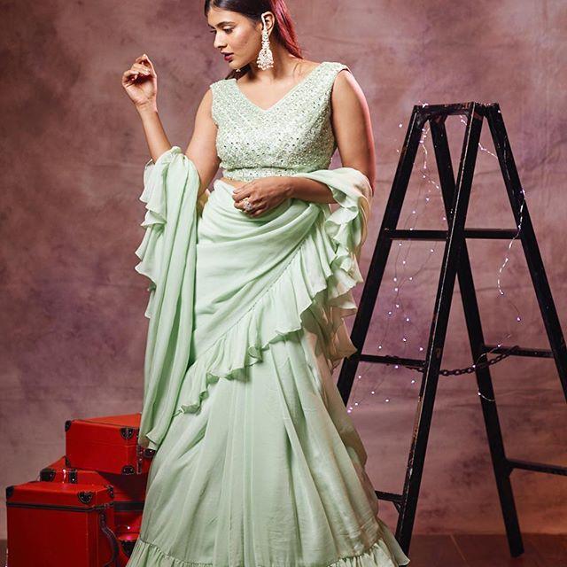 Hebah Patel Beautiful Pictures