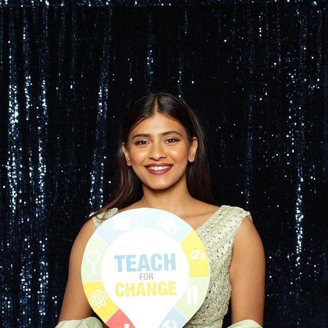 Hebah Patel Beautiful Pictures