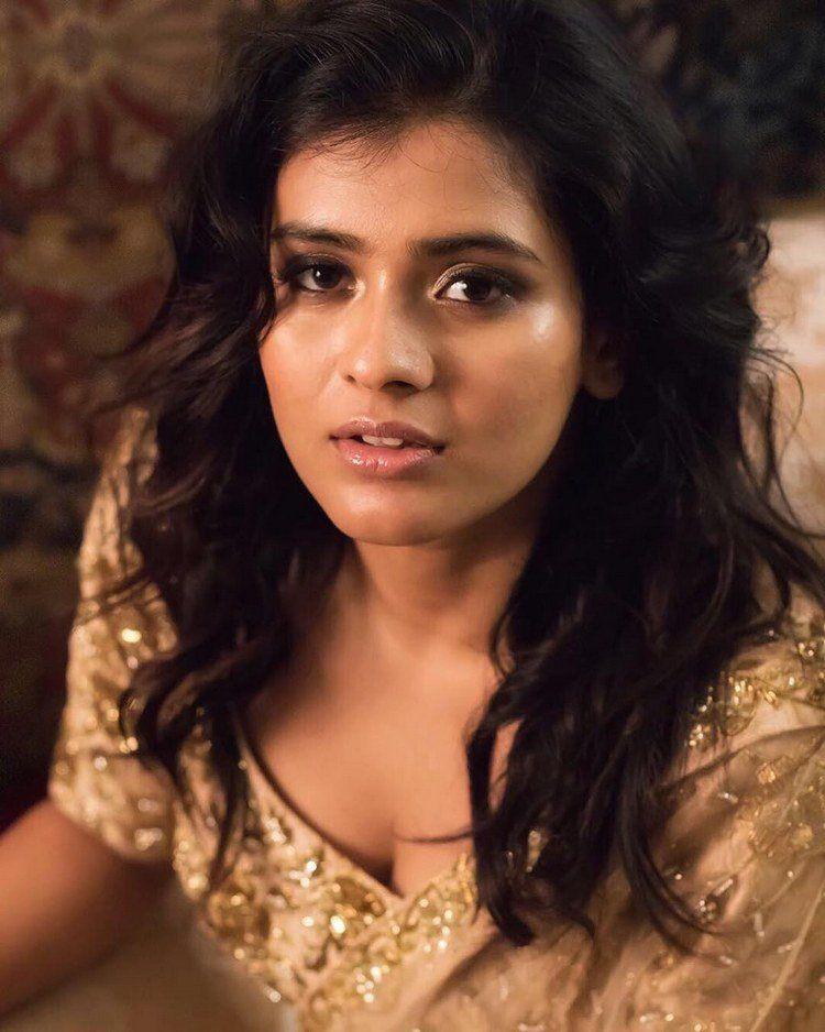 Hebah Patel Latest 2018 Photoshoot Stills