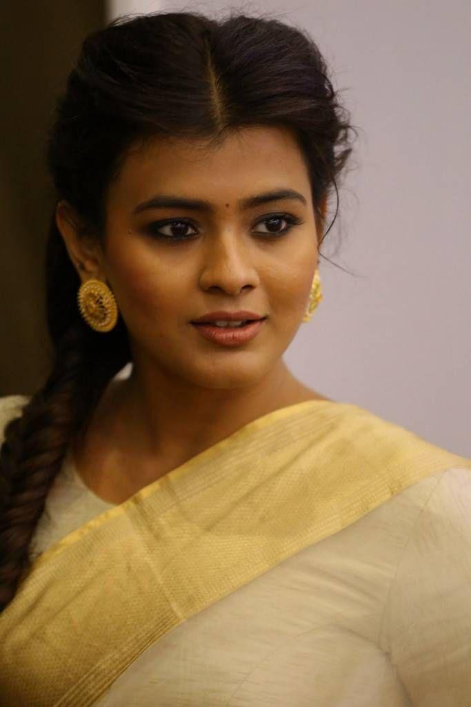 Hebah Patel Stills At Mister Pre Release Function