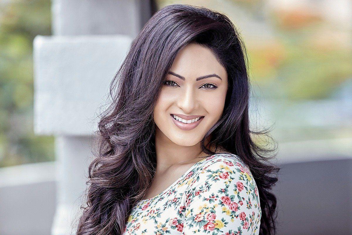 Herione Nikesha Patel NEW Photoshoot Gallery