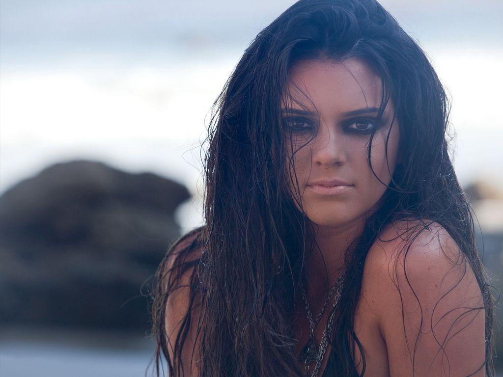 Hollywood Actress Kendall Jenner Latest Photo Stills