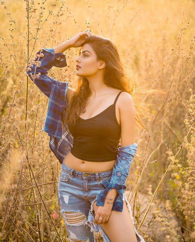 Hot Photoshoot Stills Actress Anisha Ambrose
