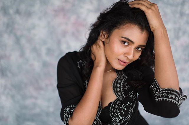 Hot Photoshoot Stills of Telugu Actress Heeba Patel