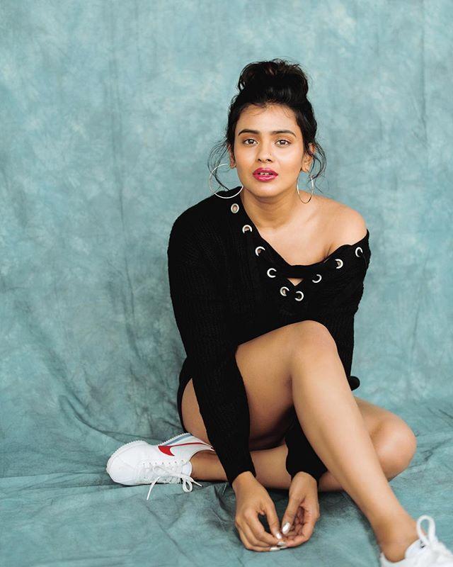 Hot Photoshoot Stills of Telugu Actress Heeba Patel
