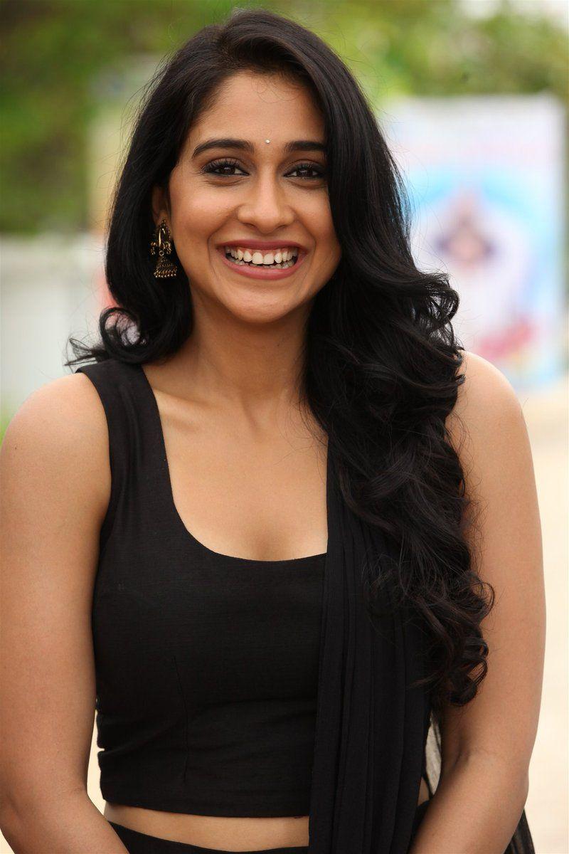 Hot Pretty Girl Regina Cassandra Recent Click Photos