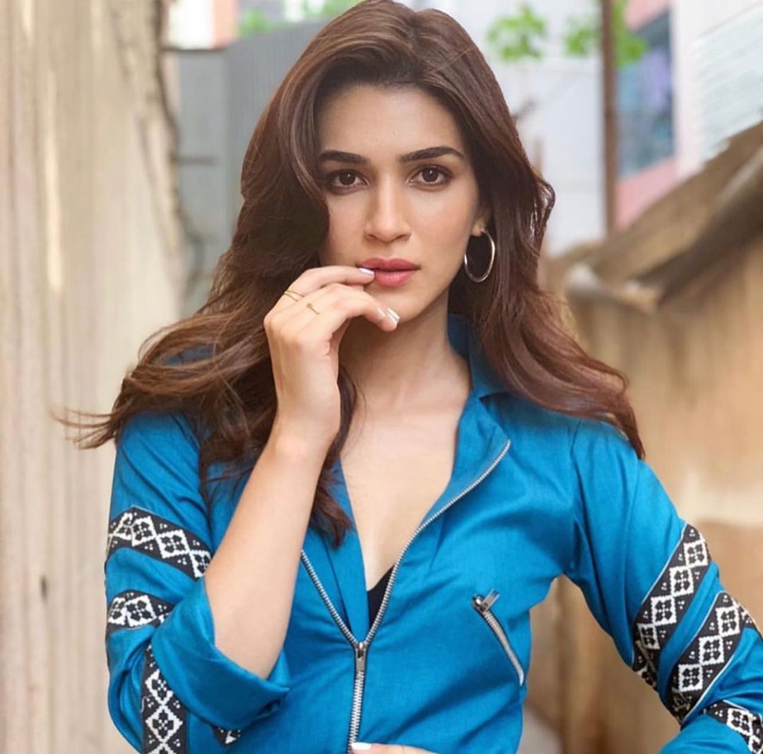 Huge Collection of Kriti Sanon Photoshoot pictures