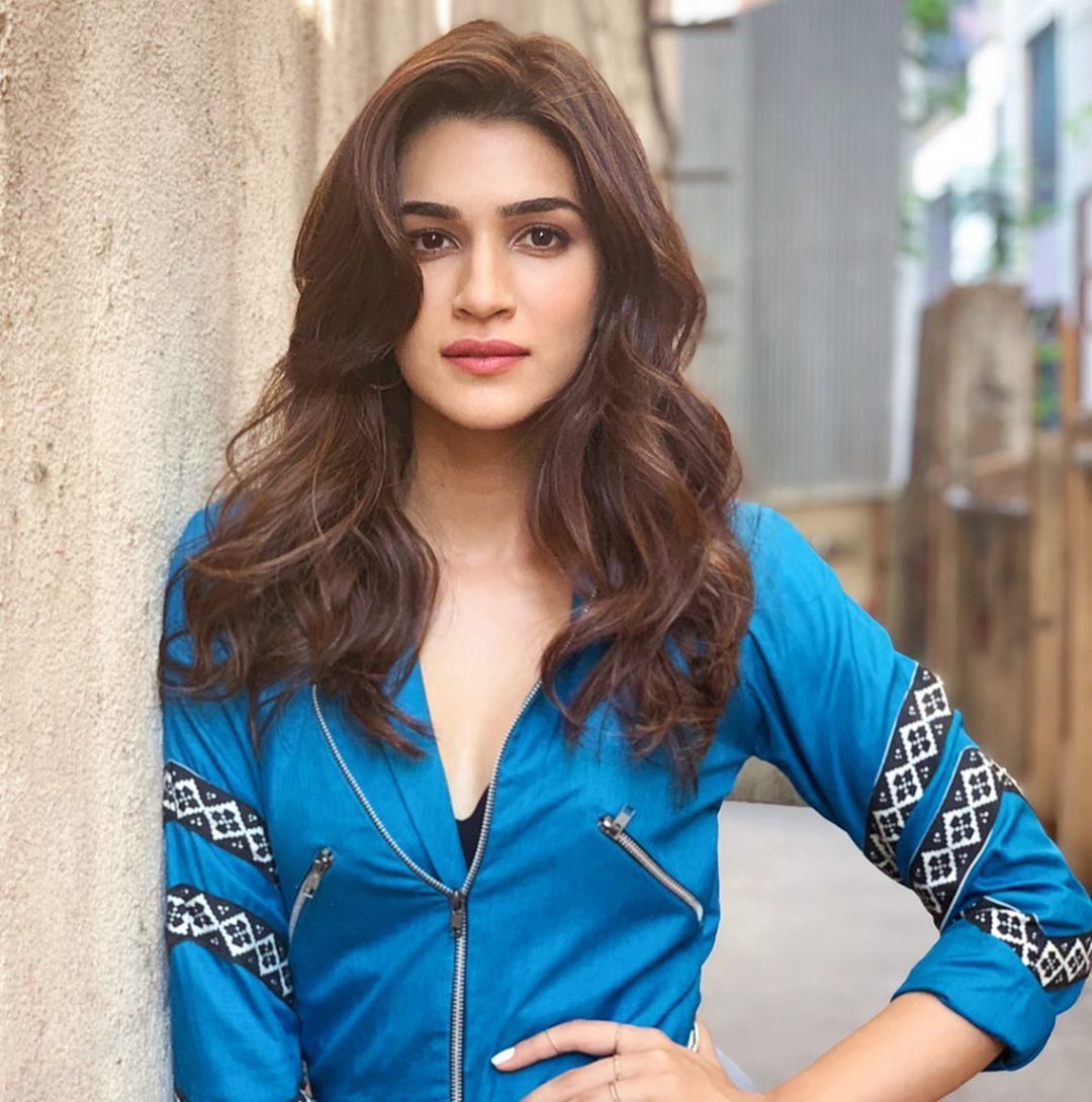 Huge Collection of Kriti Sanon Photoshoot pictures