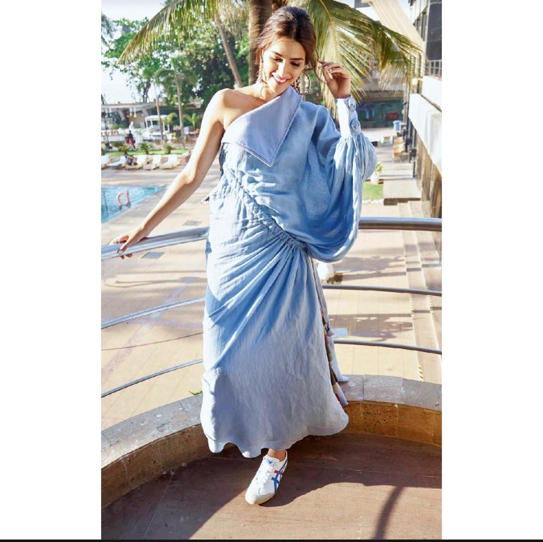 Huge Collection of Kriti Sanon Photoshoot pictures