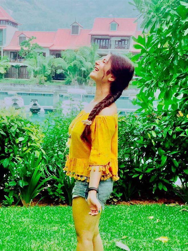 Indian Actress Shaylee Krishen Hot & Spicy Unseen Photoshoot Stills