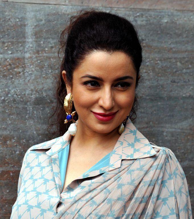 Indian Actress Tisca Chopra Never Seen Hot Photos Collections!