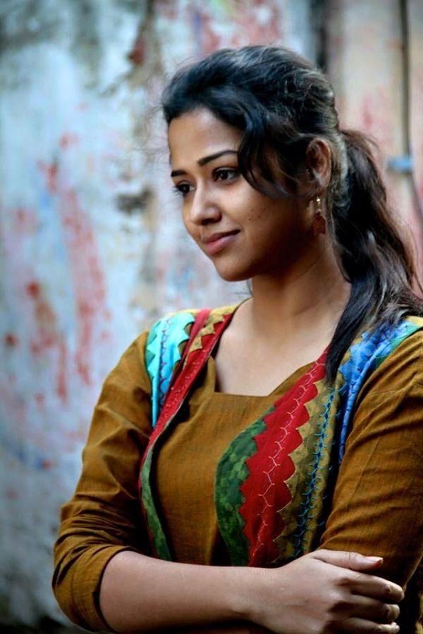 Indian Bengali TV actress Sohini Sarkar Latest Photo Stills