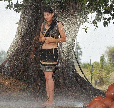 Hot Indian Heroines Wet photos
