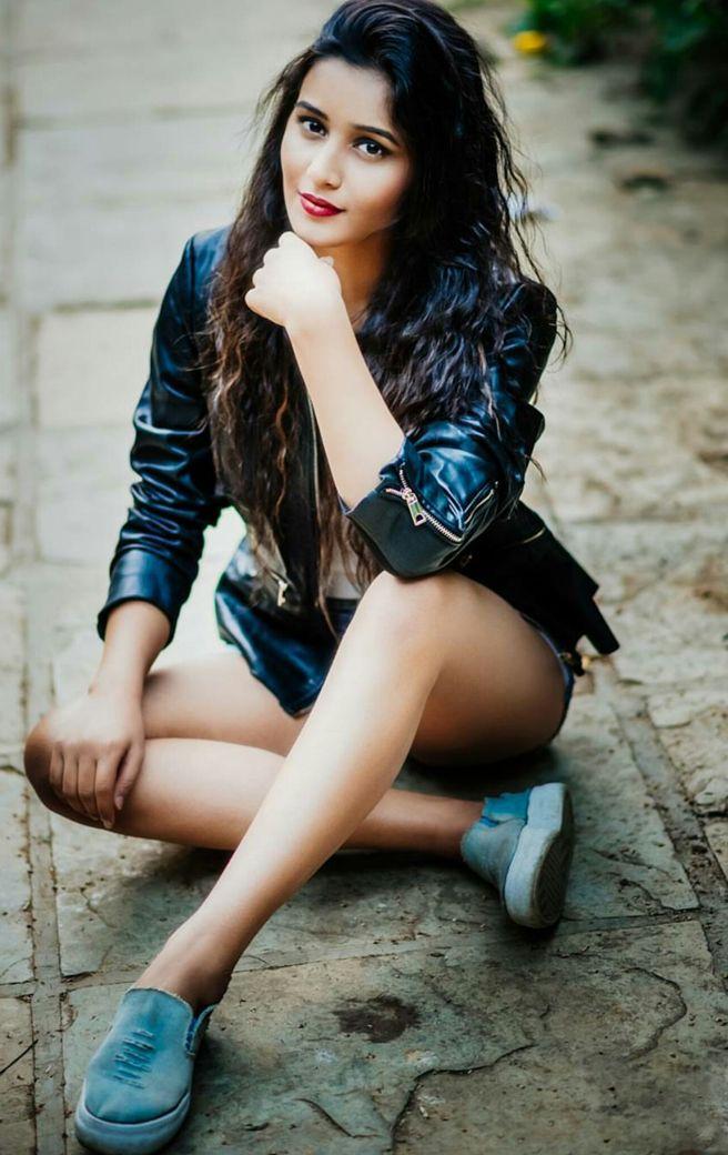 Indian Model Simran Gupta Latest Photoshoot Stills