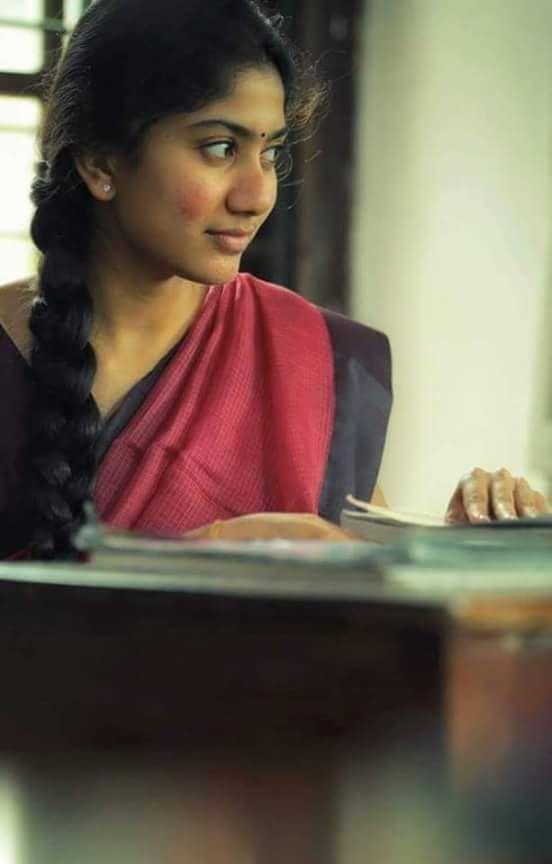 Indian Movie actress Sai Pallavi Latest Stills