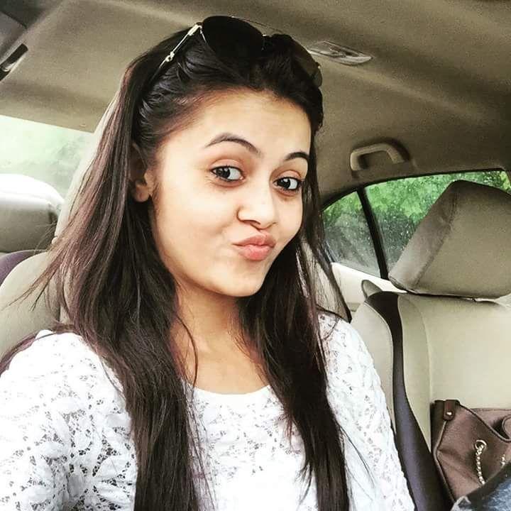 Indian Television Actress Devoleena Bhattacharjee HD All Photos