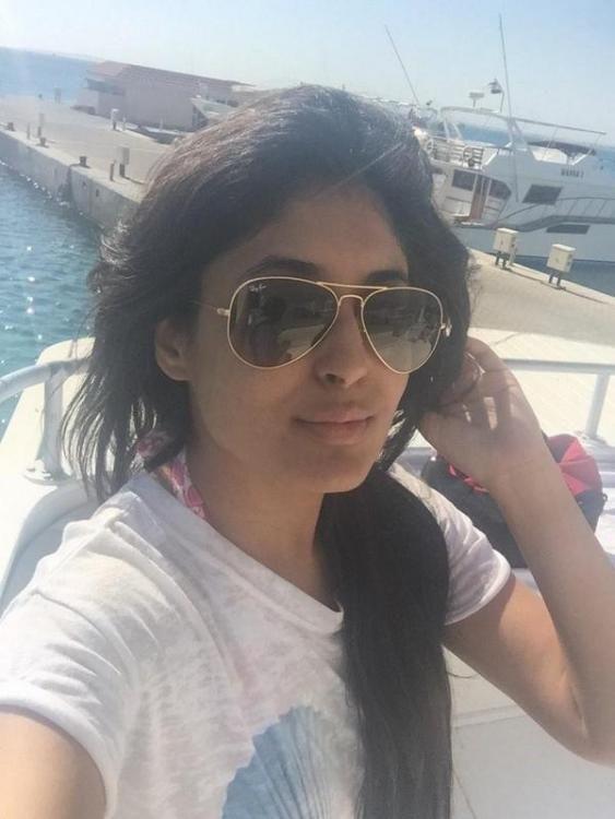 Indian Television Actress Kritika Kamra Latest Unseen Photo Stills