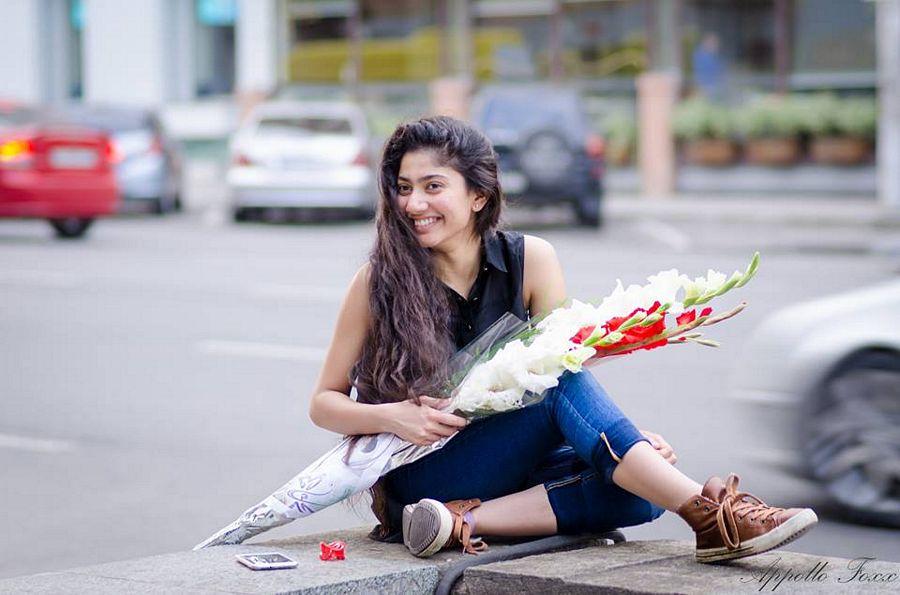Indian film actress Sai Pallavi Latest Stills