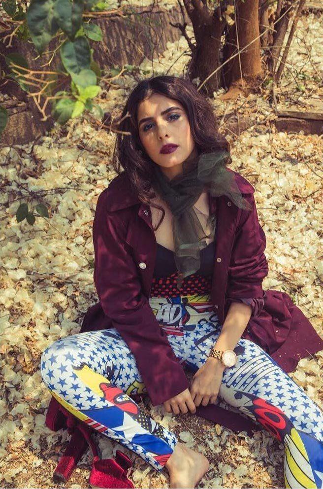 Isha Talwar New Hot Pics