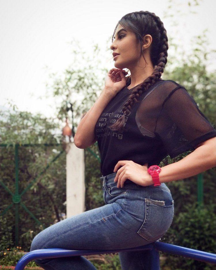 Jacqueline Fernandez Latest stills