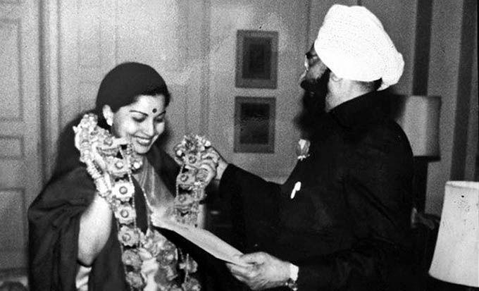 Jayalalitha Rare & Unseened Photos