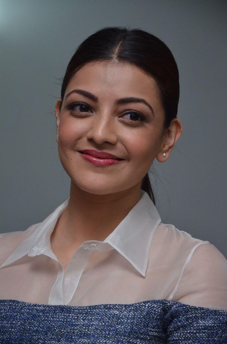 Kajal Aggarwal Stills from Khaidi No 150 Movie Interview