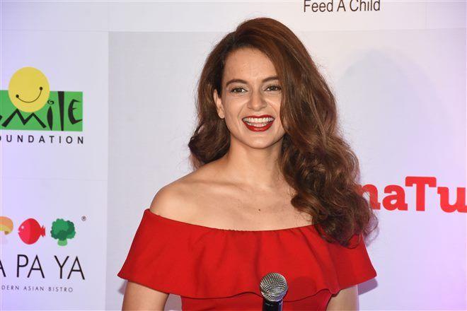 Kangana Ranaut Christmas 2017 Celebration