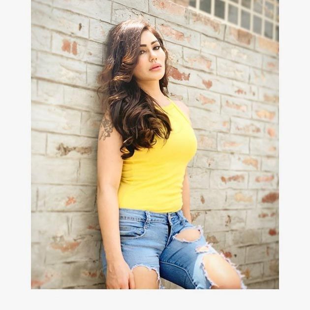 Kangna Sharma New Photos