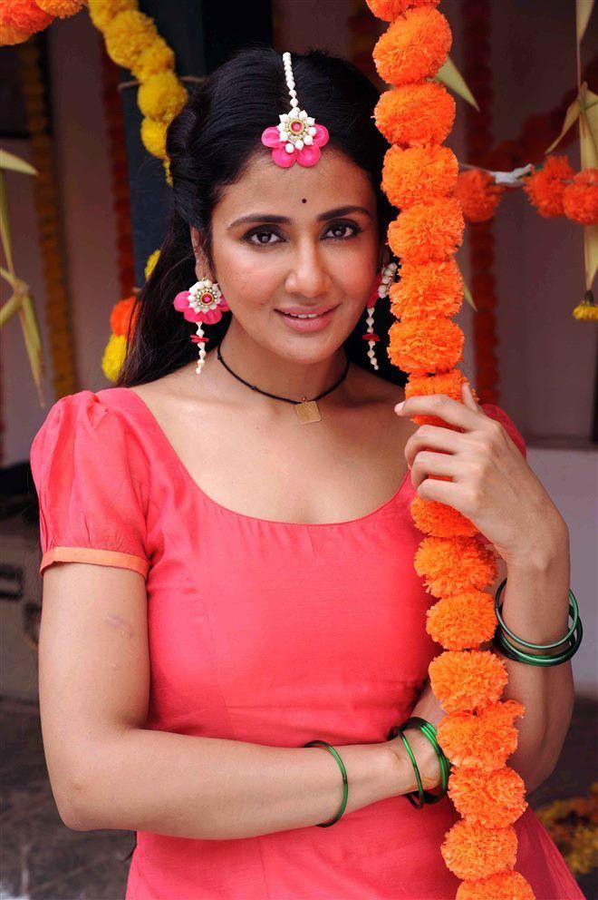 Kannada Actress Parul Yadav Latest Photo Stills