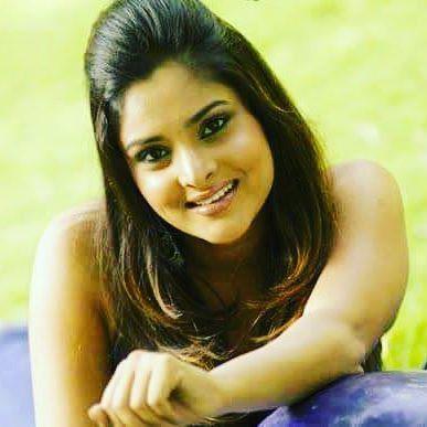 Kannada Actress Ramya Rare & Unseen Photos Collection!