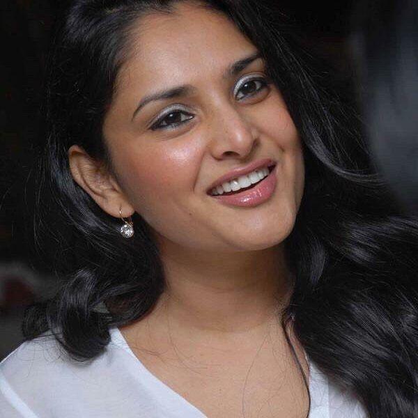 Kannada Actress Ramya Rare & Unseen Photos Collection!