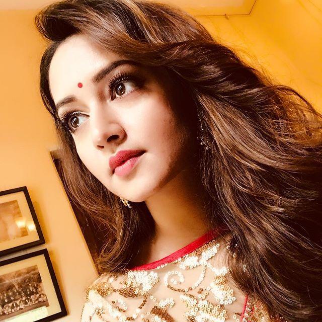 Kannada Actress Shanvi Srivastava Latest Hot Photoshoot Stills 2018
