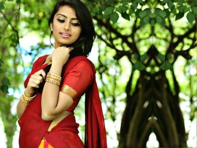 Kannada Actress Vaishnavi Menon Latest Hot Stylish Photoshoot Stills