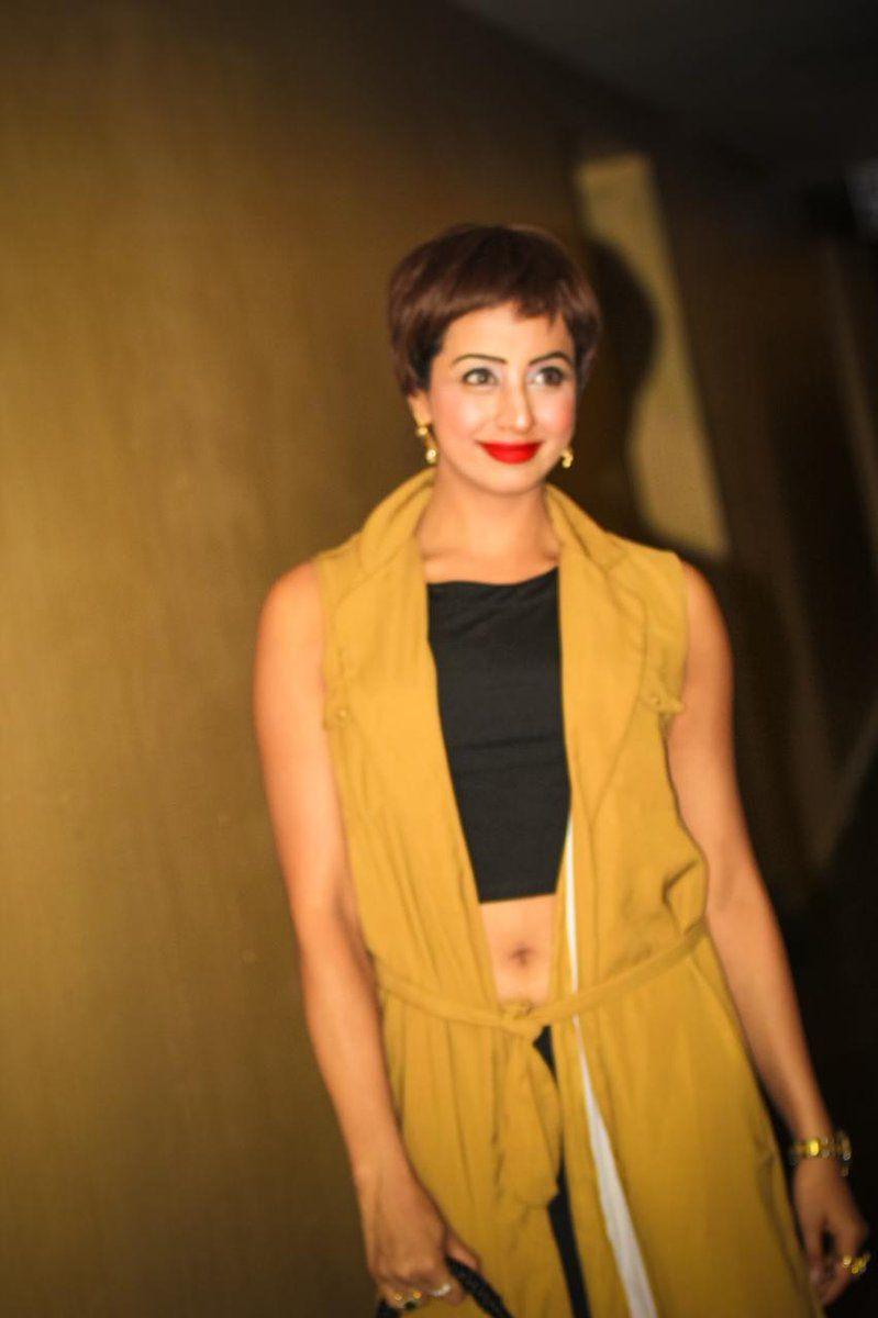 Kannada actress Sanjjanaa's Gorgeous New Look Stills