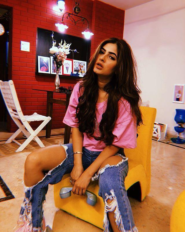 Karishma Sharma Actor Latest 2018 Photo Stills