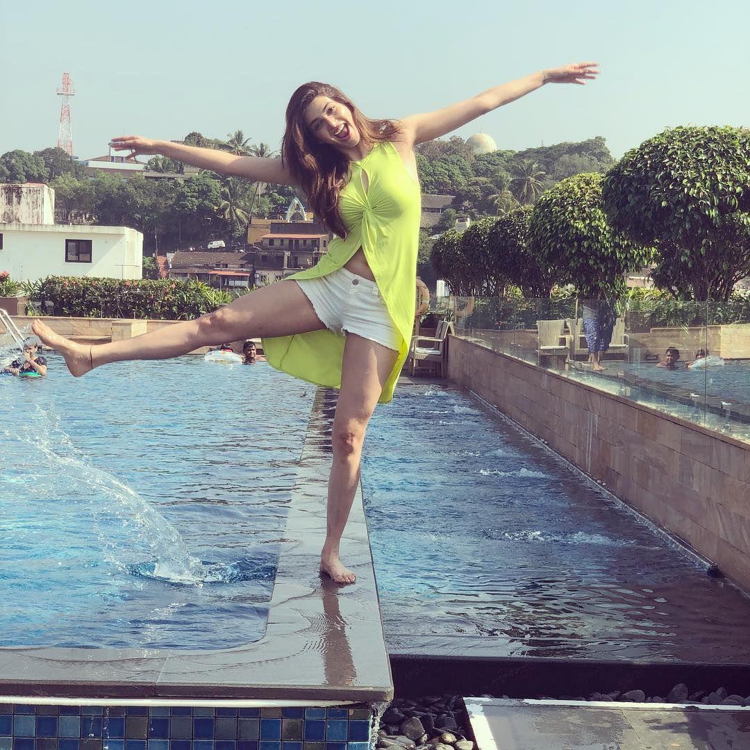 Karishma Tanna Latest Unseen Photo Stills