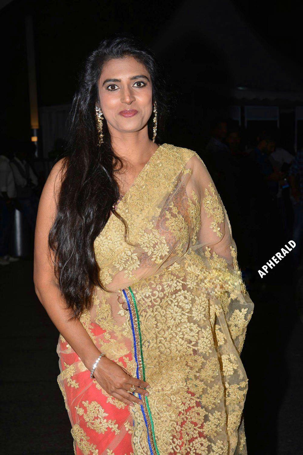 Kasthuri Latest Hot Stills at Jio Filmfare Awards South