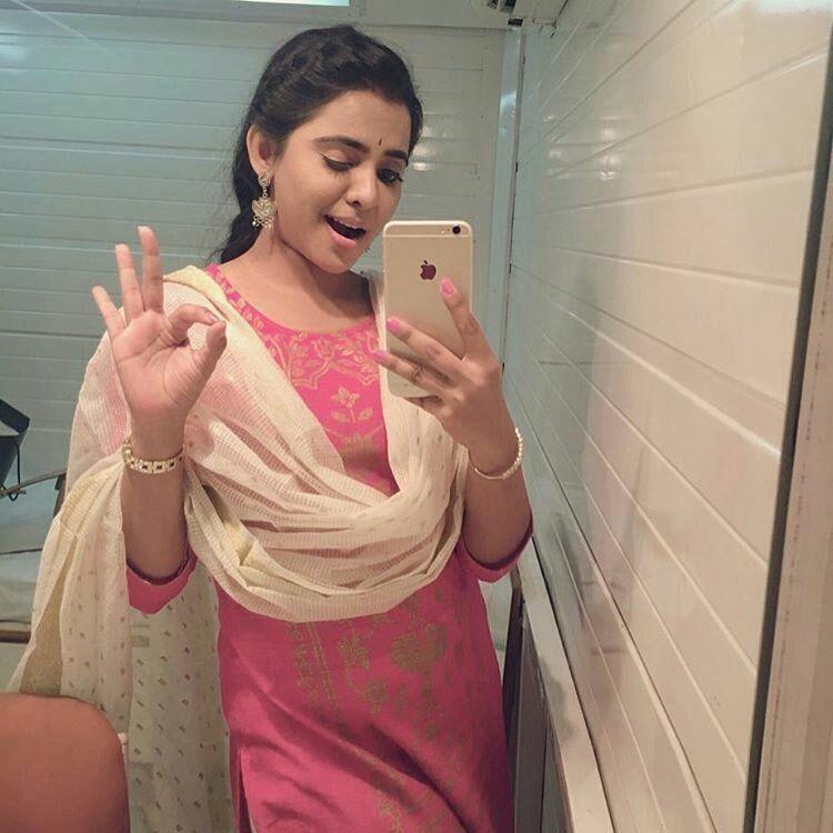 Katamarayudu Actress Manasa Himavarsha Latest Photos