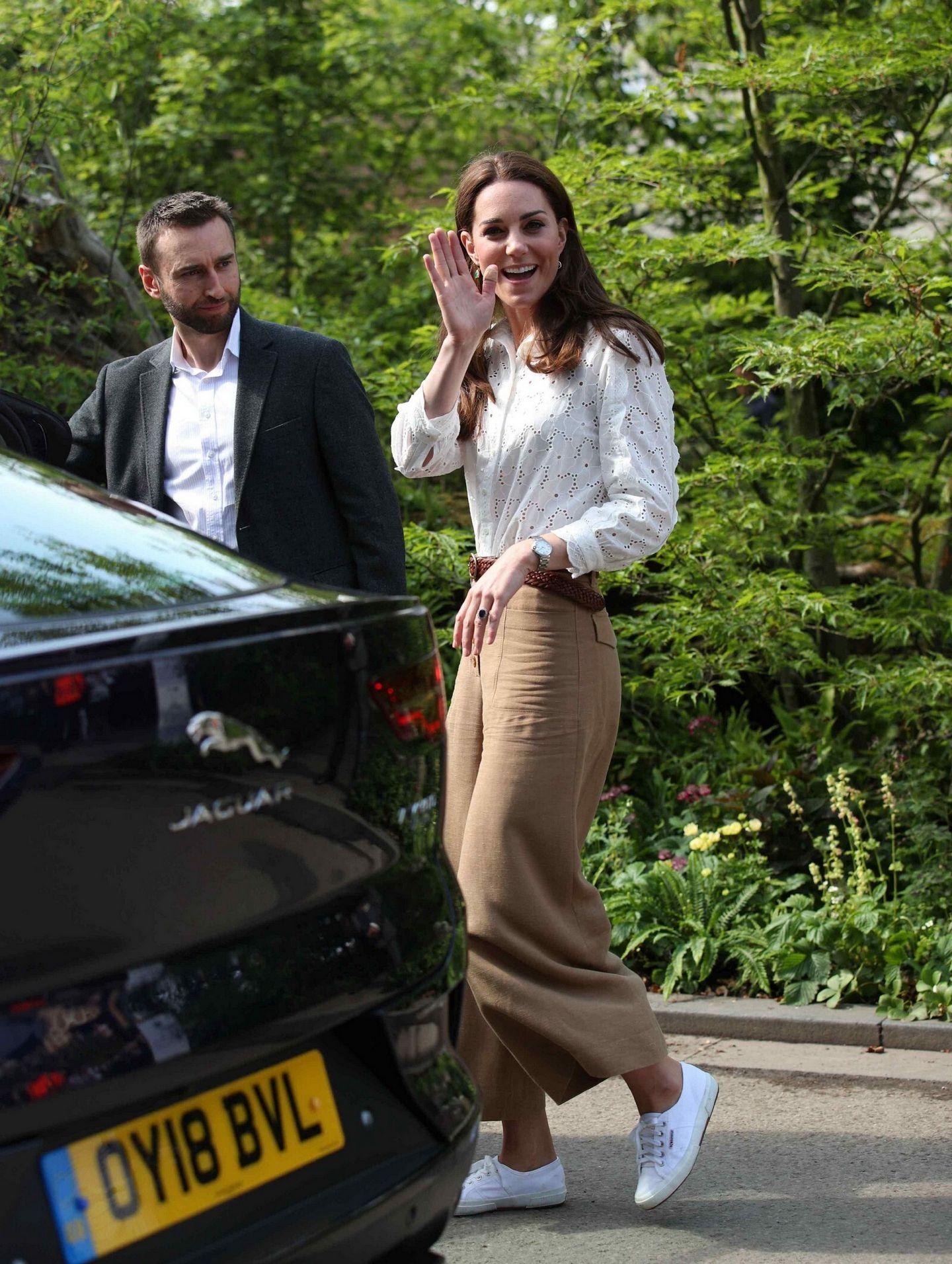  Kate Middleton at Royal Hospital Chelsea Flower Show in London