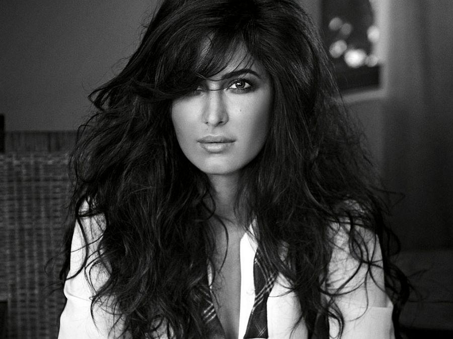 Katrina Kaif HOT & SEXY Close UP Wallpapers