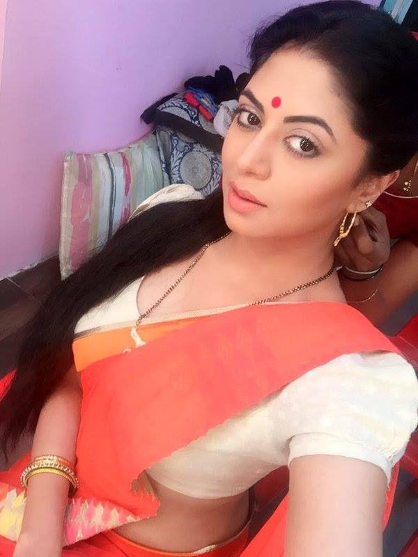 Kavita Kaushik Latest Stills