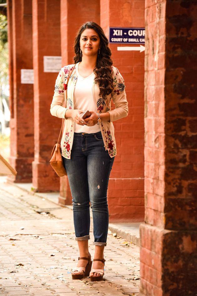 Keerthi Suresh Pics from Sarkar