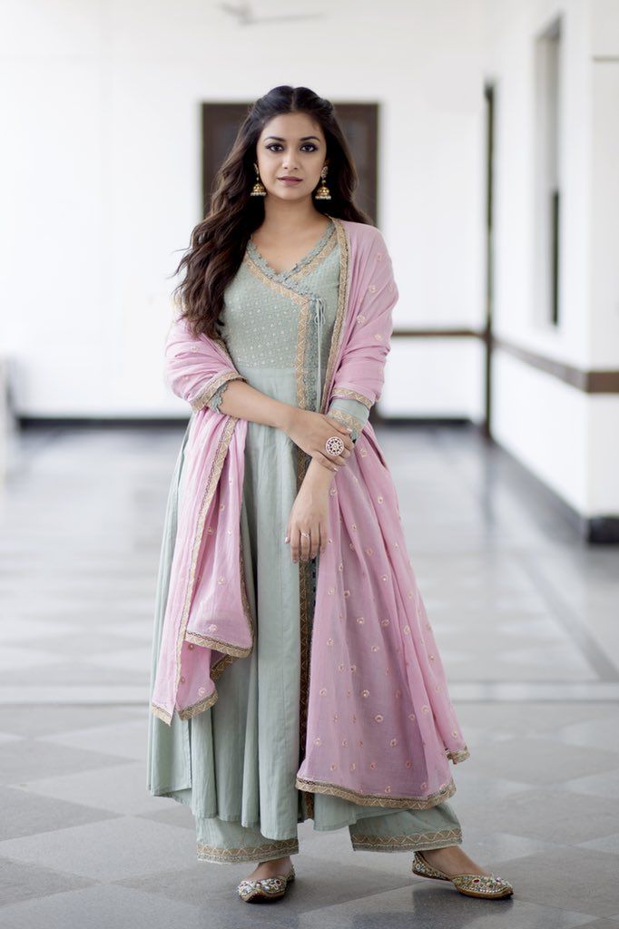Keerthy Suresh Birthday Wishes Photos