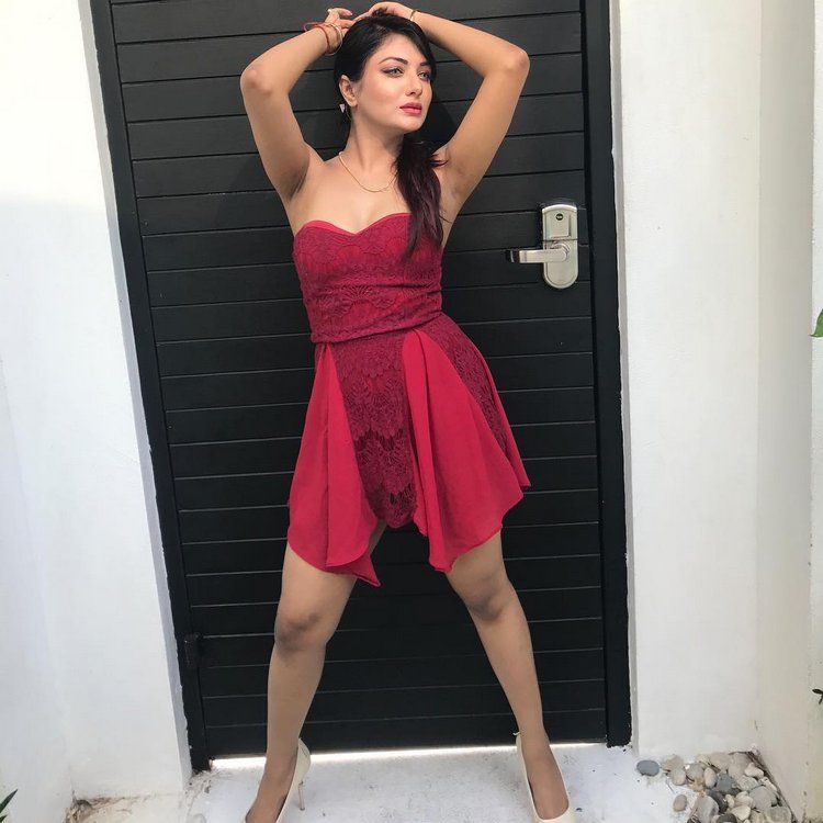 Khushi Mukherjee Recent Photos