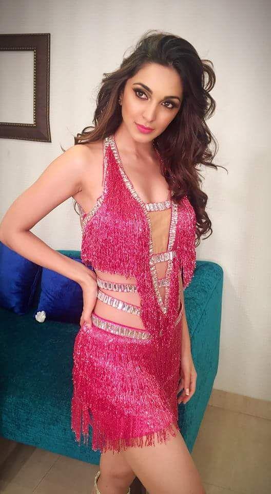 Kiara Advani Actress Photos Stills Gallery