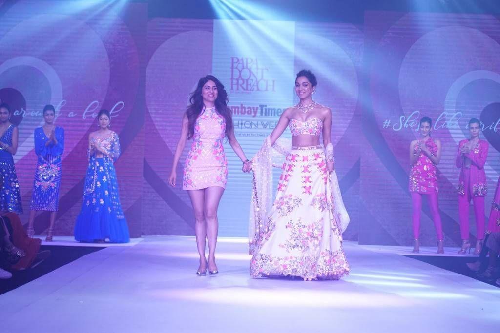 Kiara Advani Bombay Times Fashion Week 2018 Stills