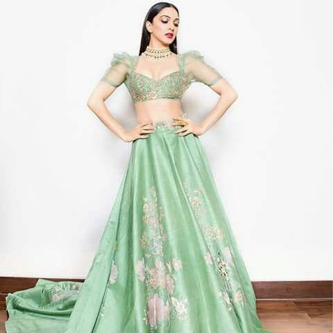 Kiara Advani stuns in this Green lehenga Shines at India Couture Week!