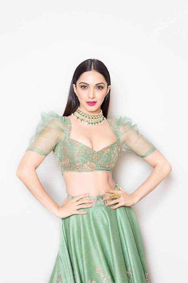 Kiara Advani stuns in this Green lehenga Shines at India Couture Week!